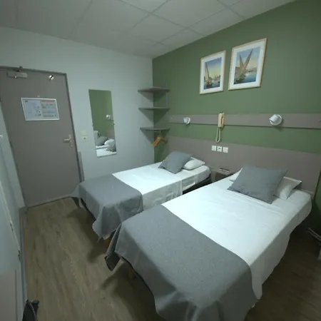 Hotel Lux *