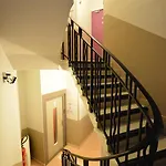 Hotel Lux *
