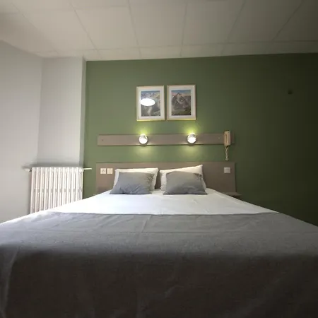 Lux Hotel