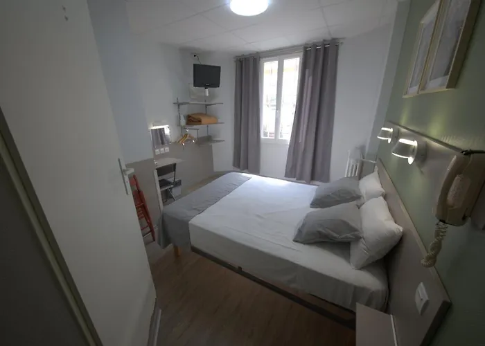 オテル ルクス *